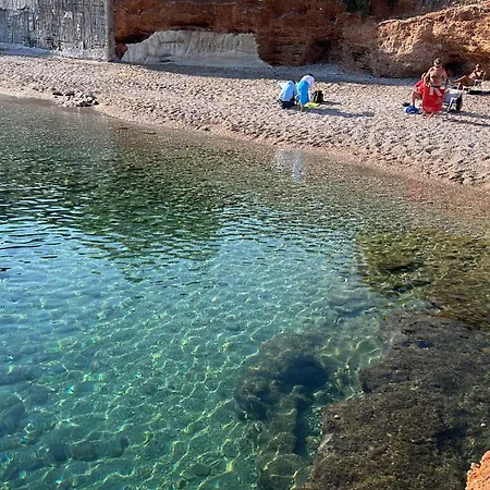 Ruby's 5 Min To The Sea Apartment Vari (Attica)